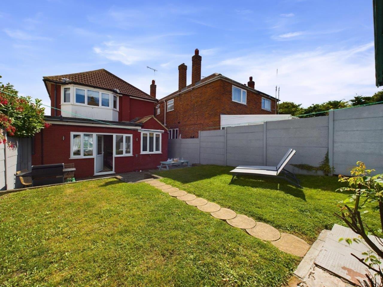 Stones Throw - Stunning House, Mins From Beach And Dogs Welcome บรอดสแตร์ส ภายนอก รูปภาพ